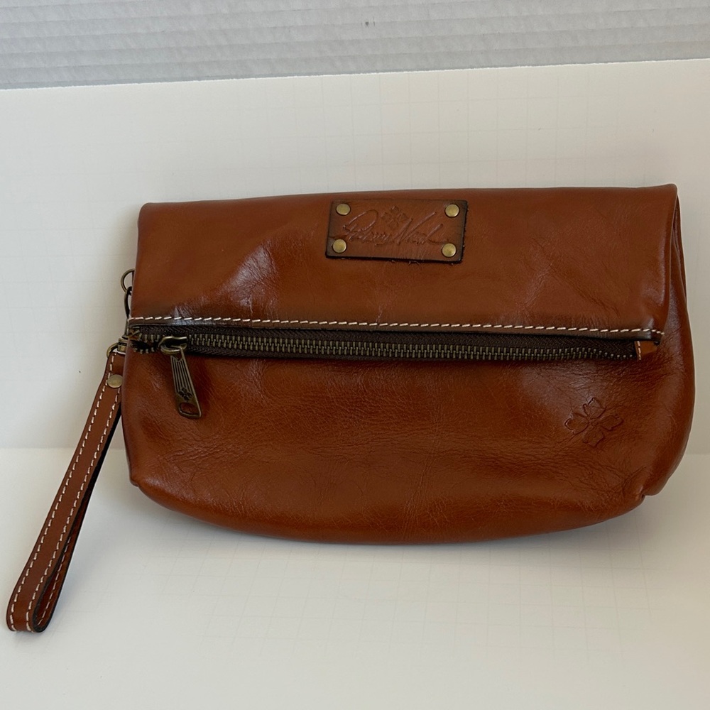 Patricia Nash Valerie Leather Foldover Clutch Wristlet. NWOT